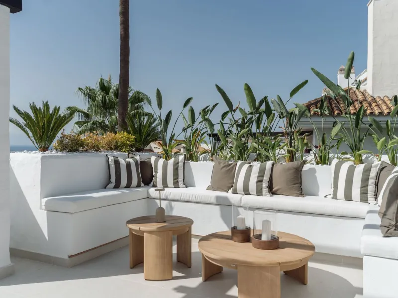 Corner Duplex Penthouse with Private Plunge Pool & Sea Views