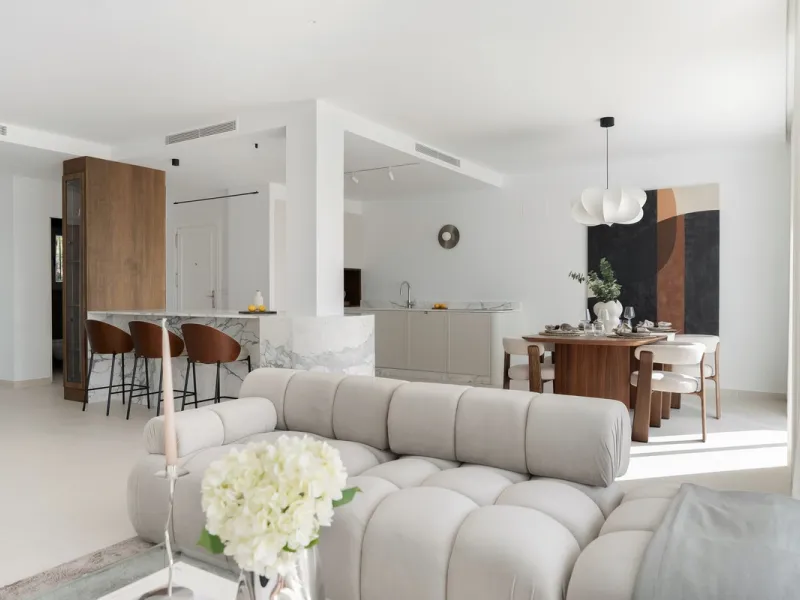 Corner Duplex Penthouse with Private Plunge Pool & Sea Views
