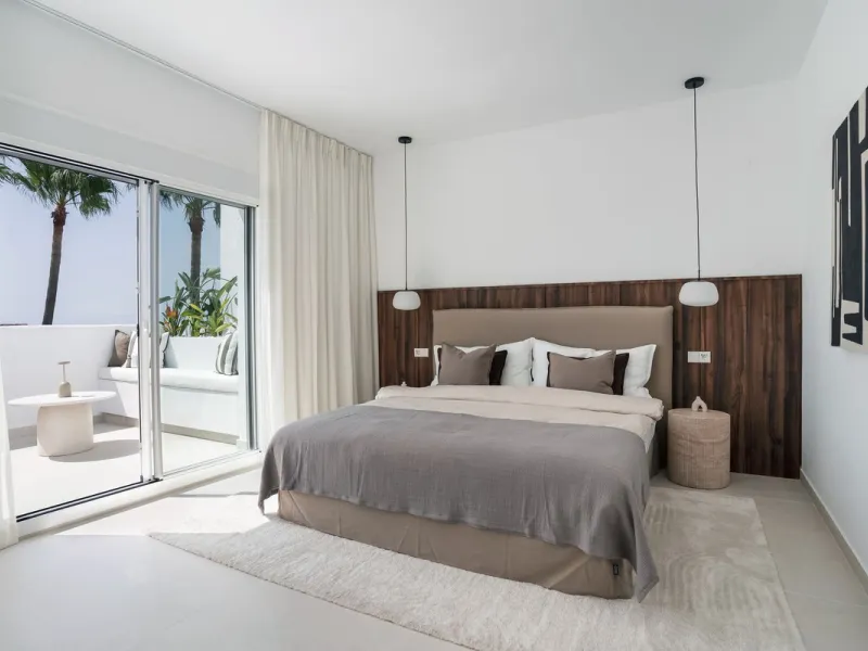 Corner Duplex Penthouse with Private Plunge Pool & Sea Views