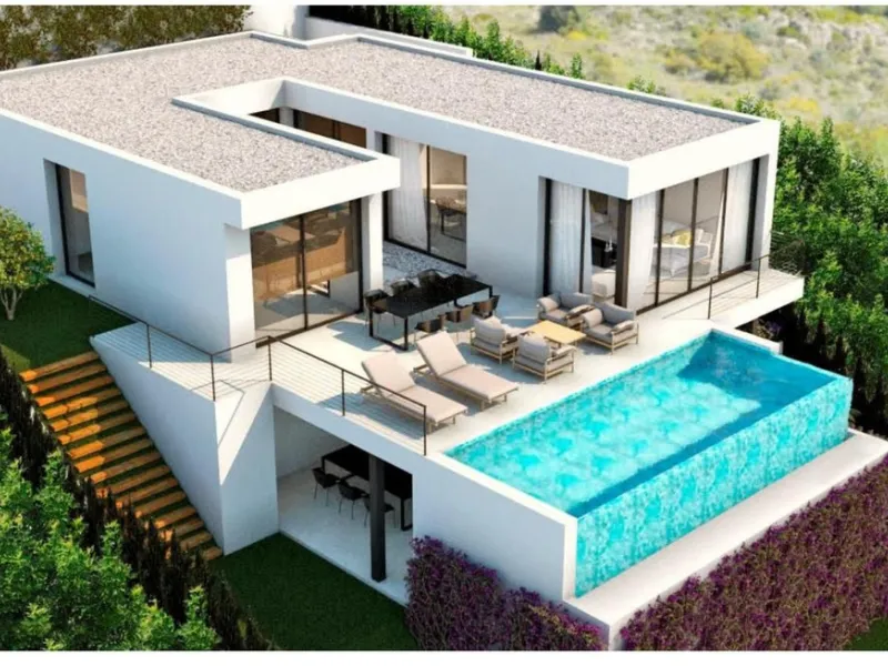 Located next to La Capellanía, just five minutes from the charming Benalmádena Pueblo and directly beneath the iconic Buddhist Stupa in Retamar, this exceptional single-level villa has been designed by one of Spain's most award-winning architects. Every l