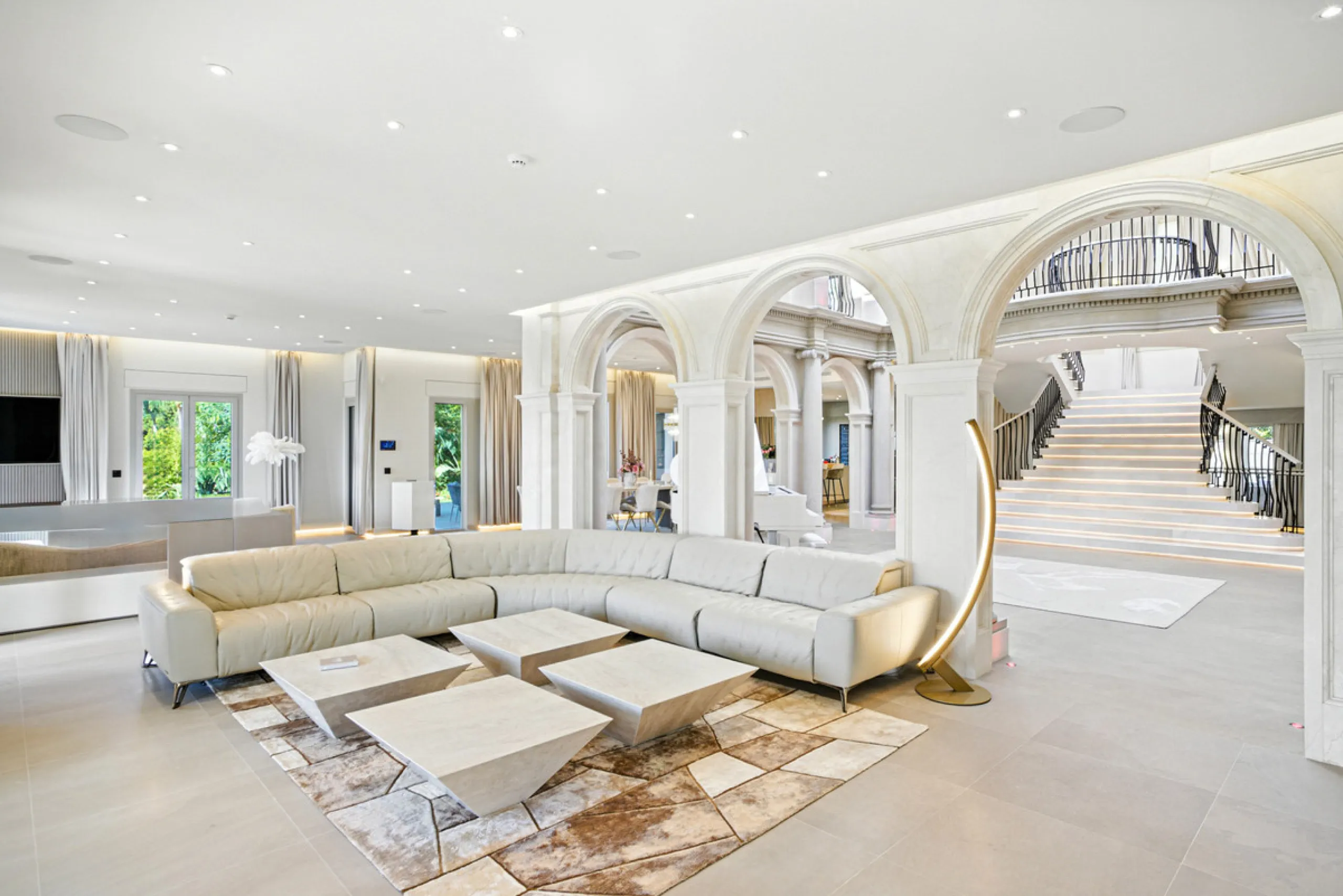Neue Architektenvilla in Sierra Blanca, Marbella