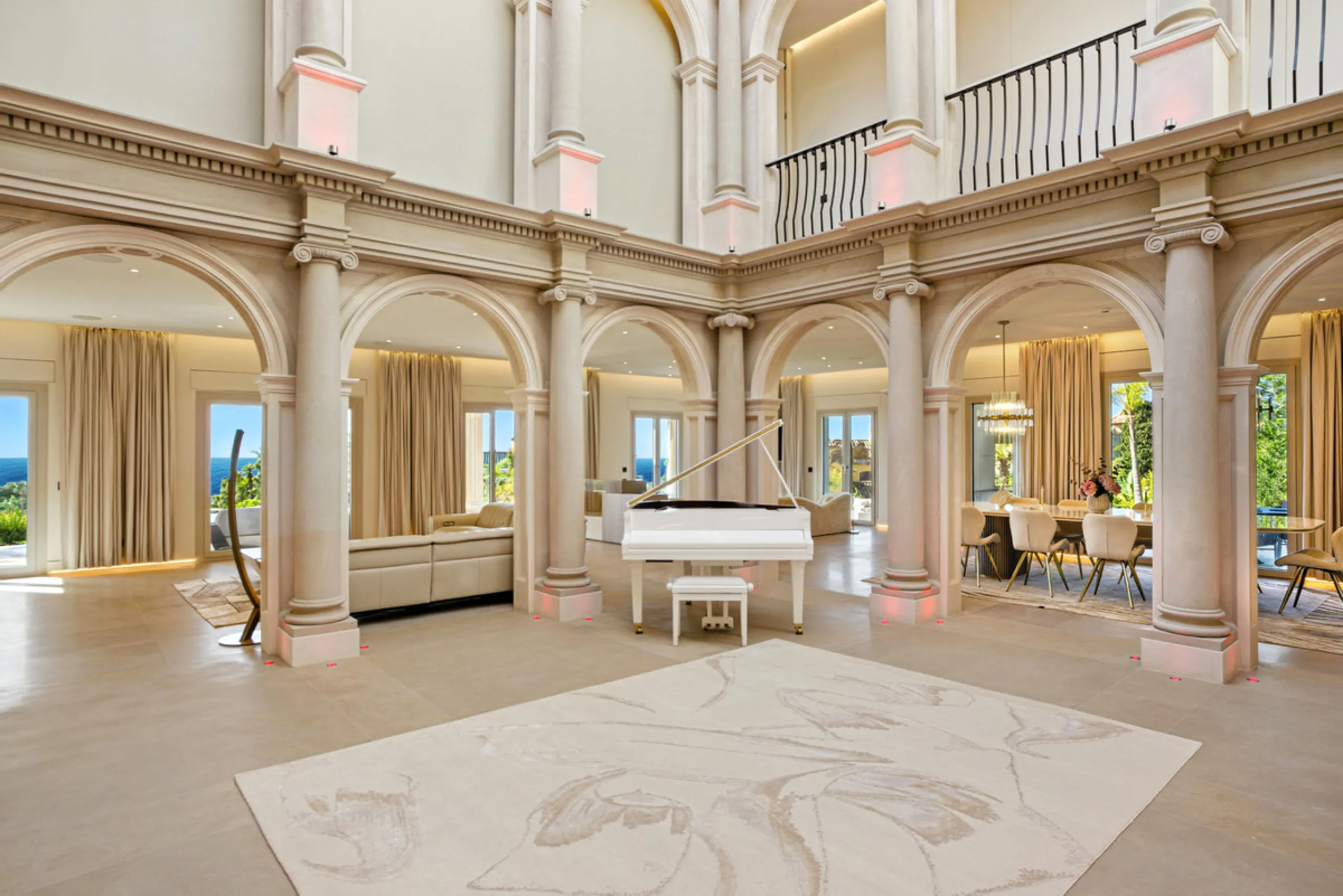 Neue Architektenvilla in Sierra Blanca, Marbella