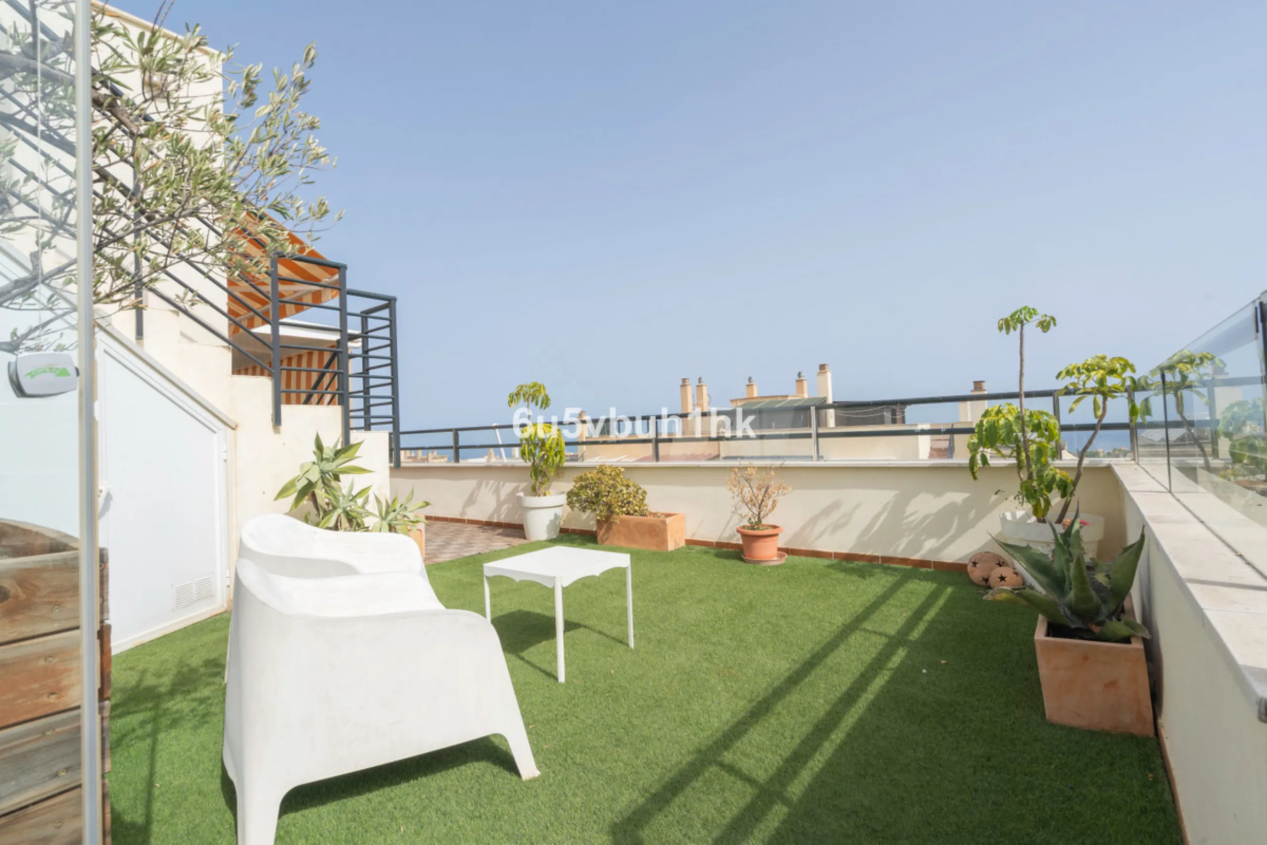 Apartment - Penthouse в продаже в Torremolinos, Málaga. В доме 4 спален и 2 ванных комнат. Площадь дома 139 м²