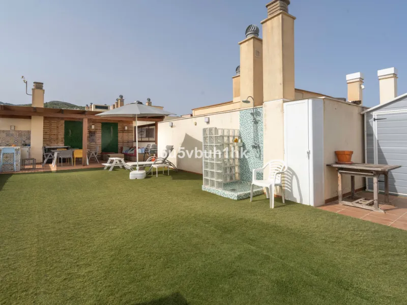 Apartment - Penthouse в продаже в Torremolinos, Málaga. В доме 4 спален и 2 ванных комнат. Площадь дома 139 м²