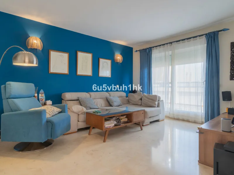 Apartment - Penthouse в продаже в Torremolinos, Málaga. В доме 4 спален и 2 ванных комнат. Площадь дома 139 м²