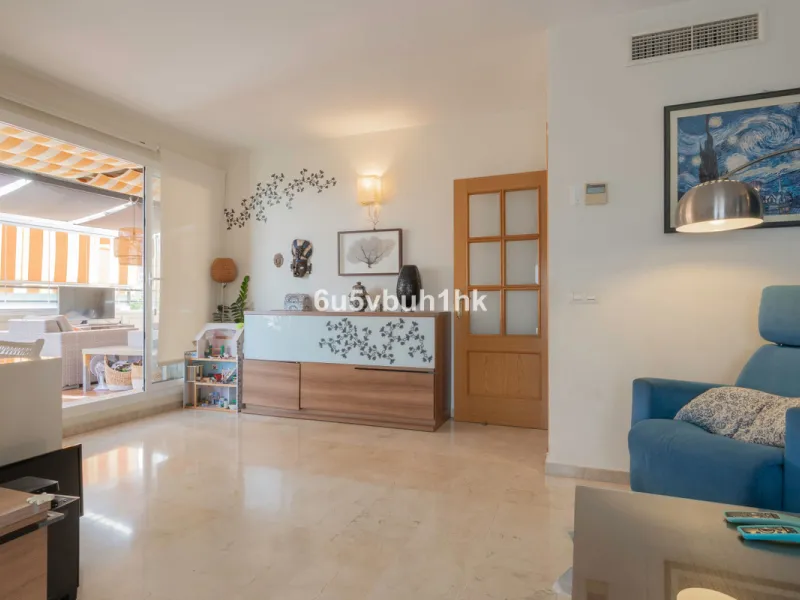 Apartment - Penthouse в продаже в Torremolinos, Málaga. В доме 4 спален и 2 ванных комнат. Площадь дома 139 м²