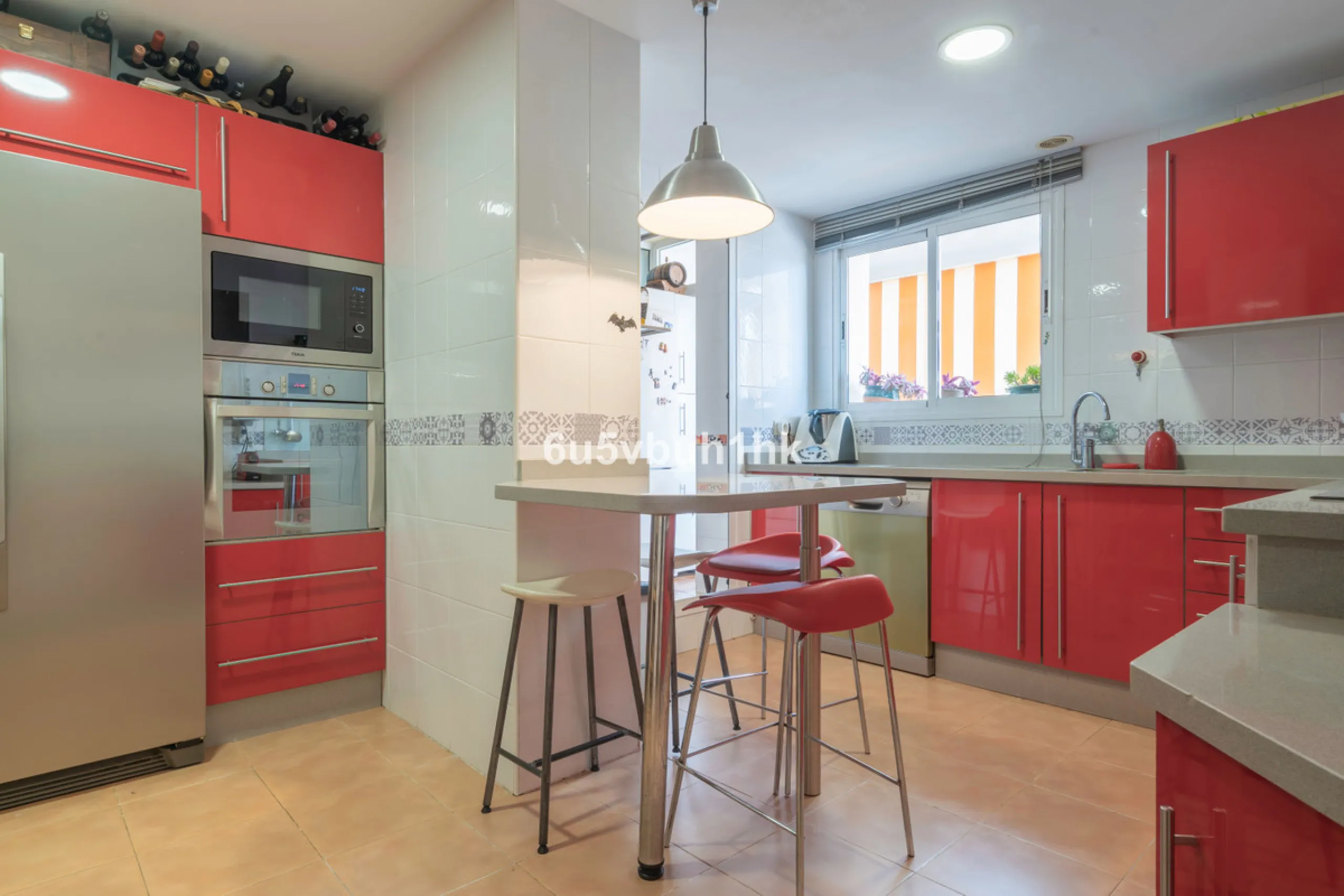 Apartment - Penthouse в продаже в Torremolinos, Málaga. В доме 4 спален и 2 ванных комнат. Площадь дома 139 м²