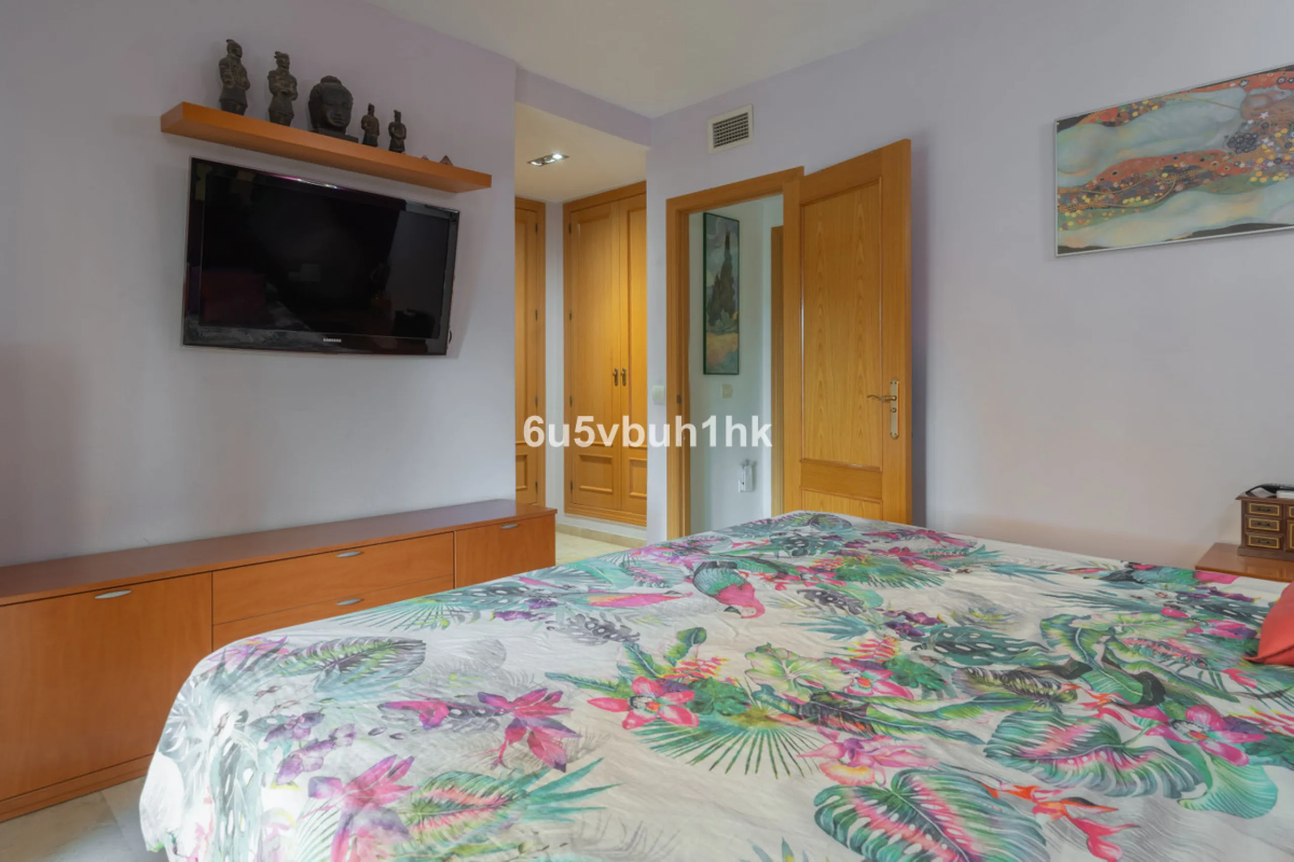 Apartment - Penthouse в продаже в Torremolinos, Málaga. В доме 4 спален и 2 ванных комнат. Площадь дома 139 м²