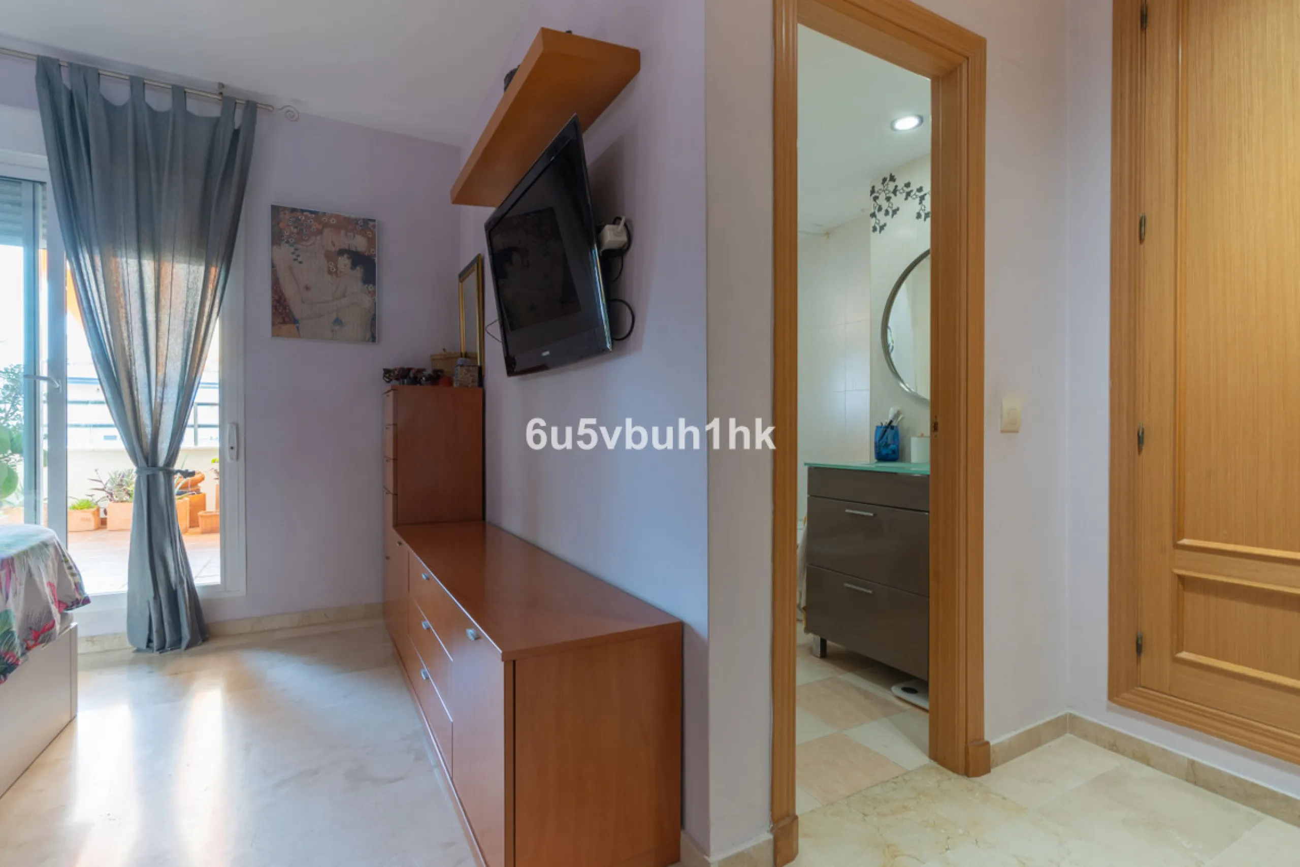 Apartment - Penthouse в продаже в Torremolinos, Málaga. В доме 4 спален и 2 ванных комнат. Площадь дома 139 м²