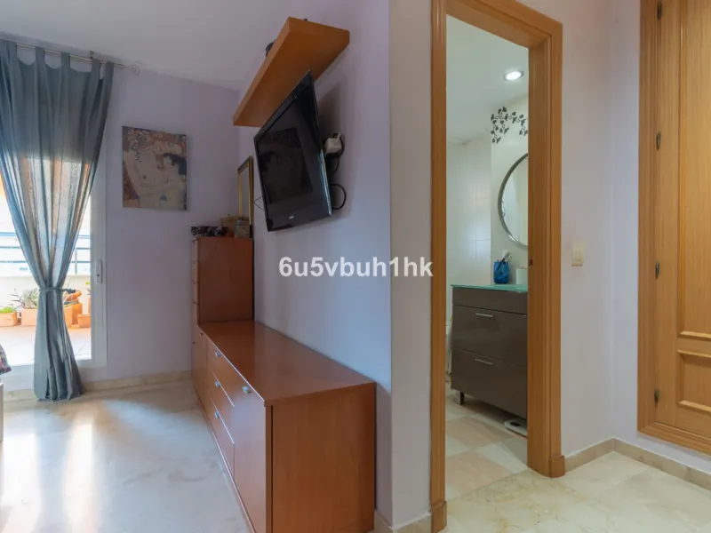 Apartment - Penthouse в продаже в Torremolinos, Málaga. В доме 4 спален и 2 ванных комнат. Площадь дома 139 м²