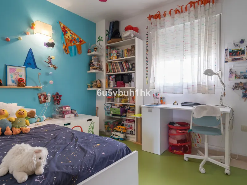 Apartment - Penthouse в продаже в Torremolinos, Málaga. В доме 4 спален и 2 ванных комнат. Площадь дома 139 м²