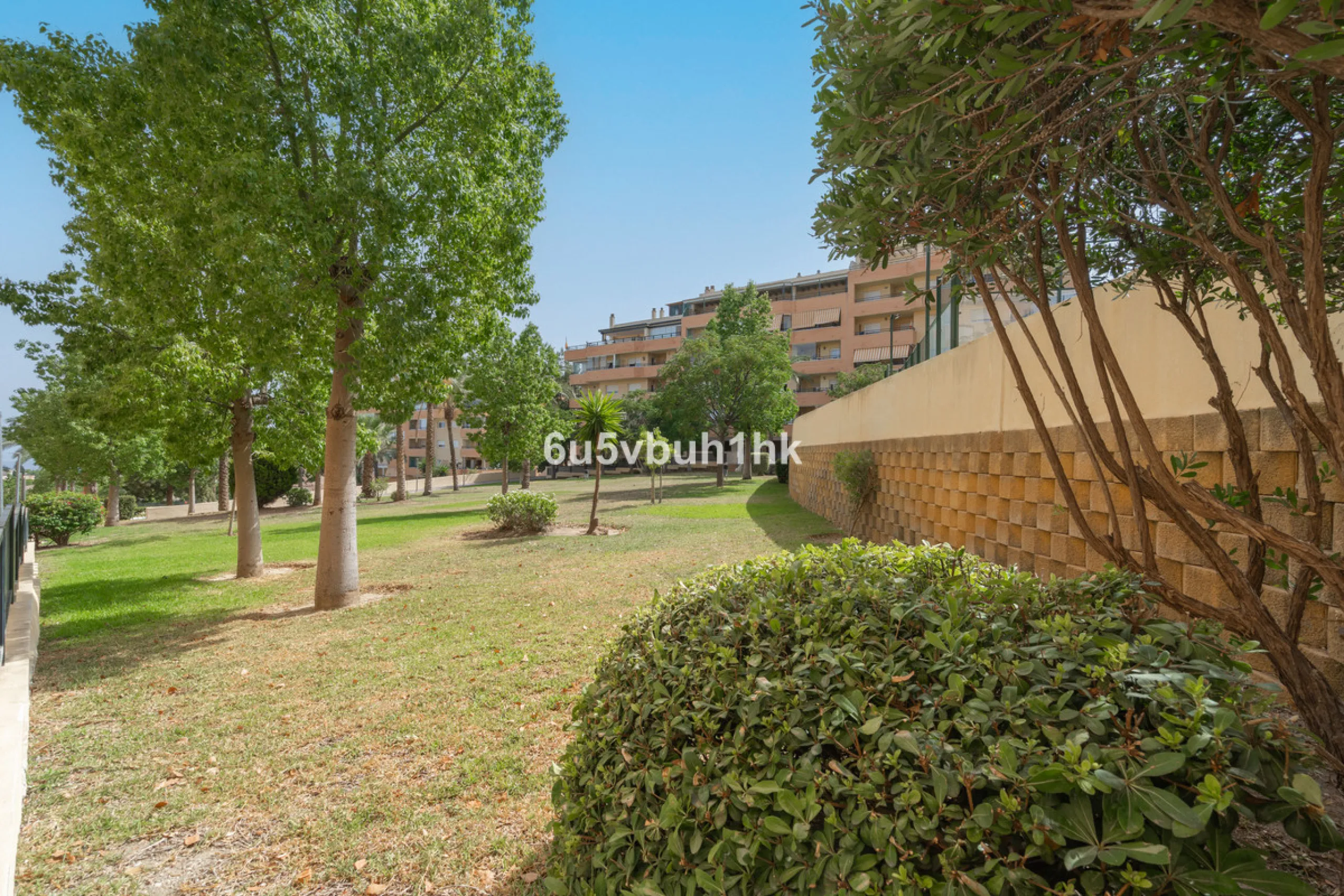 Apartment - Penthouse в продаже в Torremolinos, Málaga. В доме 4 спален и 2 ванных комнат. Площадь дома 139 м²