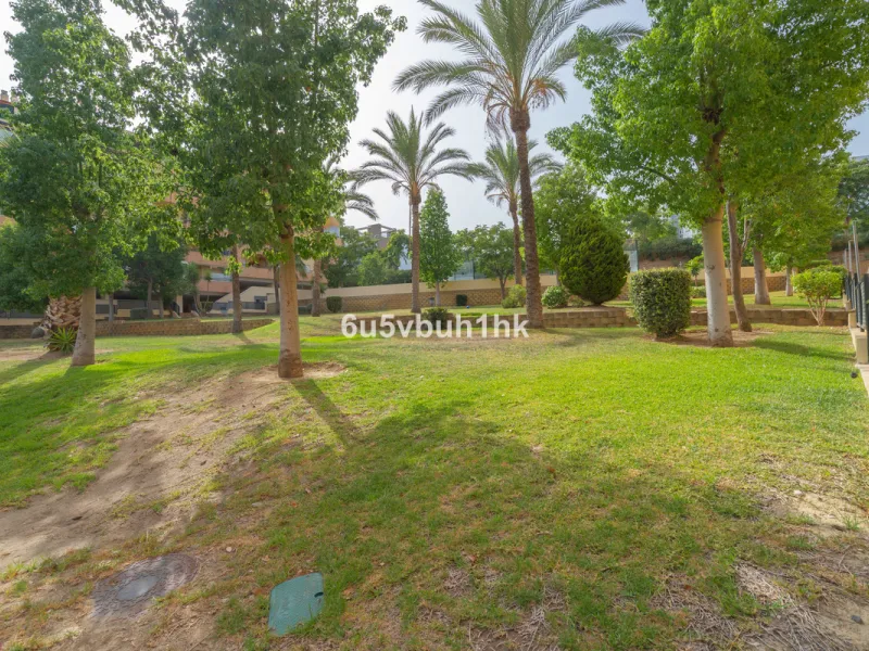 Apartment - Penthouse в продаже в Torremolinos, Málaga. В доме 4 спален и 2 ванных комнат. Площадь дома 139 м²