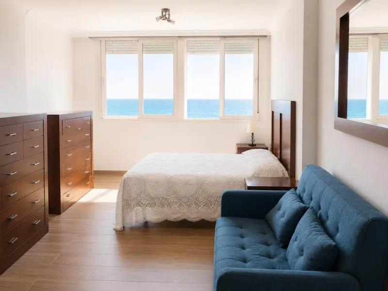 Beachfront 2-Bedroom Apartment in an Unbeatable Location
