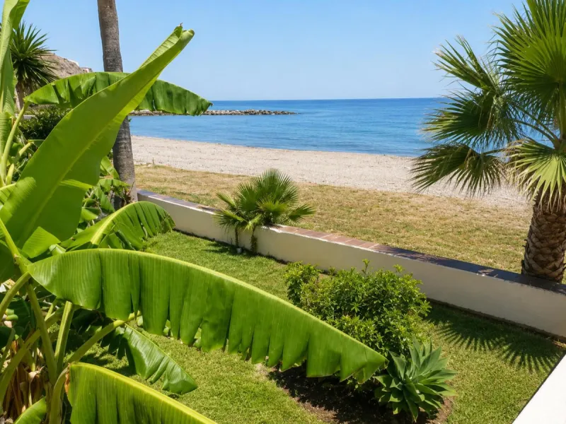 Beachfront 2-Bedroom Apartment in an Unbeatable Location
