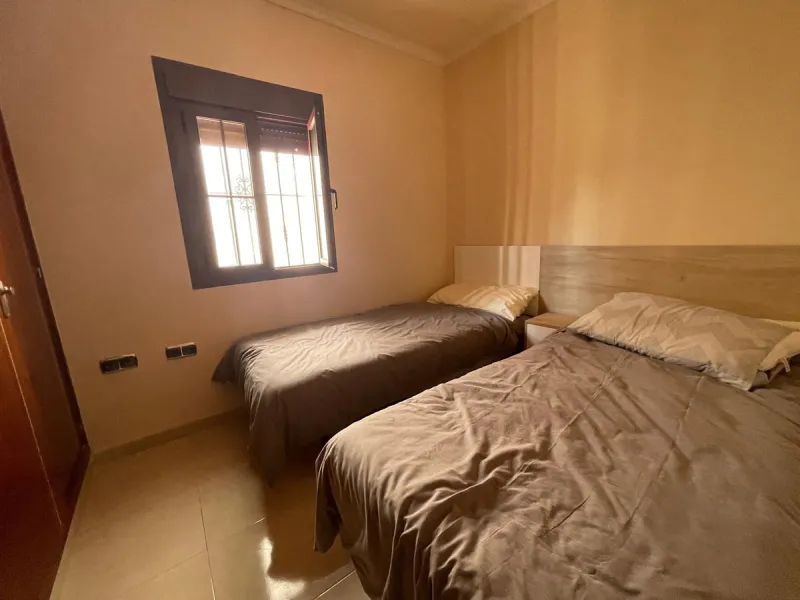House - Detached Villa в продаже в Benalmadena, Málaga. В доме 3 спален и 2 ванных комнат. Площадь дома 126 м². Площадь участка 831 м²