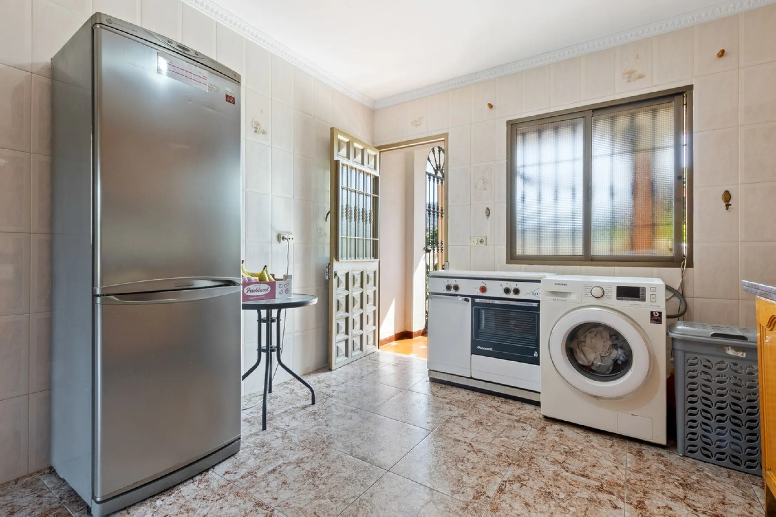 House - Detached Villa в продаже в Alhaurín de la Torre, Málaga. В доме 4 спален и 2 ванных комнат. Площадь дома 290 м². Площадь участка 1500 м²