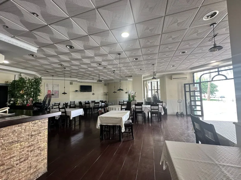 Operating Restaurant Just 1 Minute from the Beach – Excellent Investment Opportunity