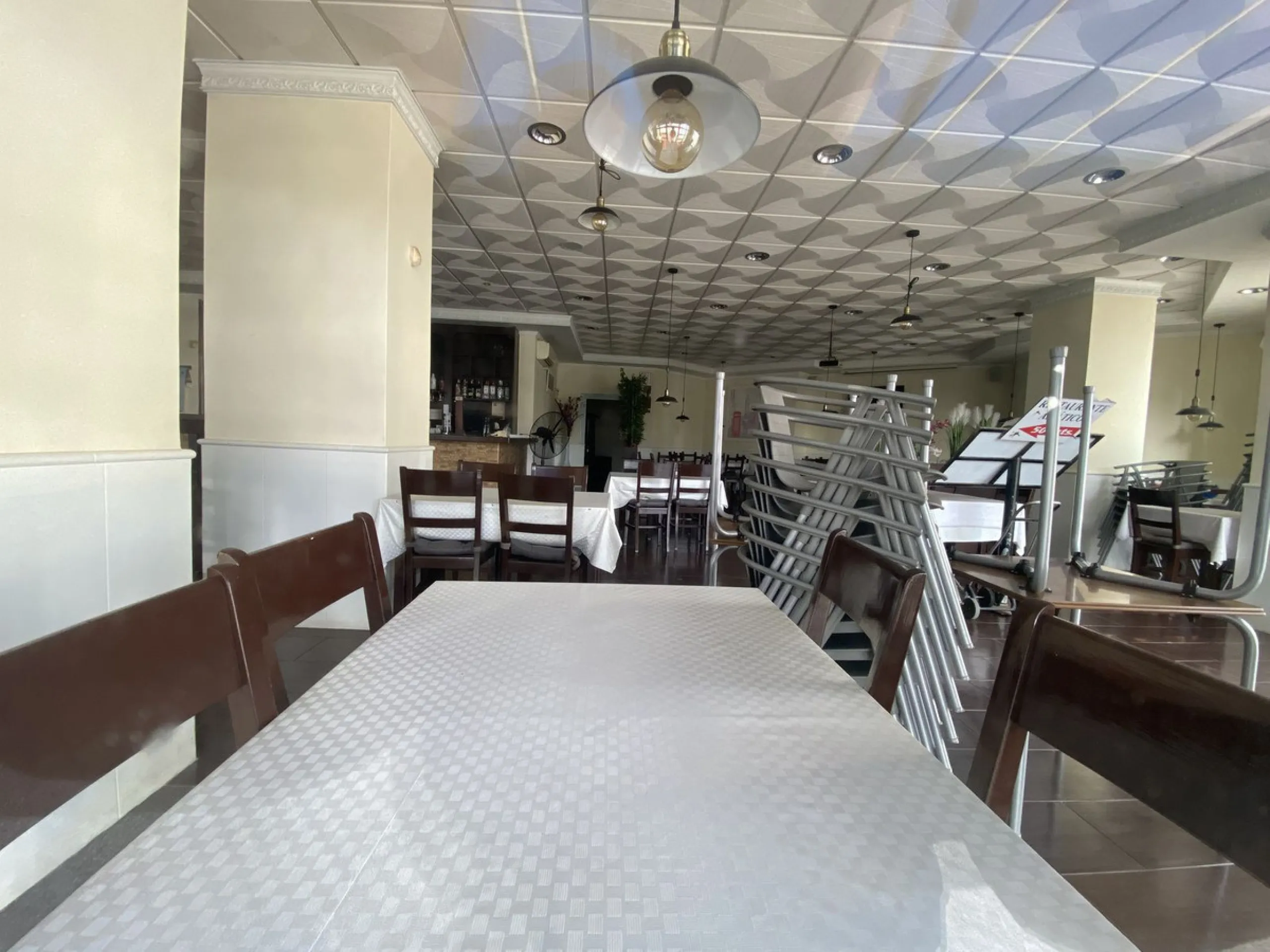 Operating Restaurant Just 1 Minute from the Beach – Excellent Investment Opportunity