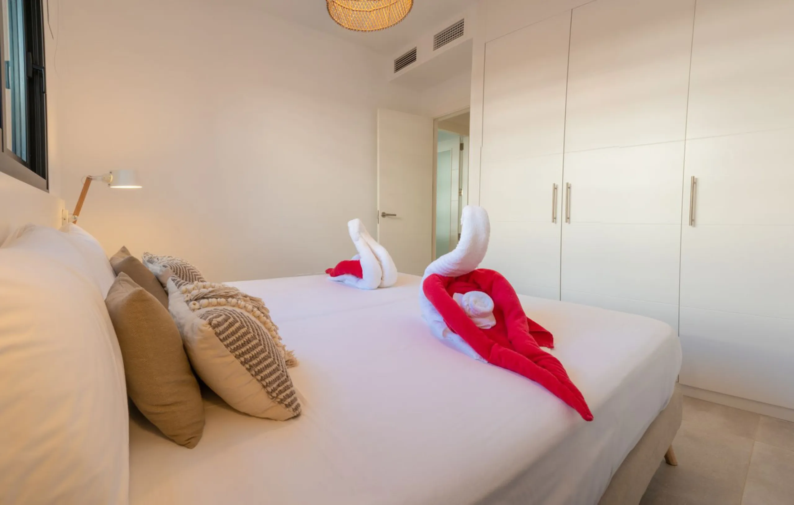 UNIQUE INVESTMENT OPPORTUNITY – 5 TOURIST APARTMENTS IN THE HEART OF MÁLAGA