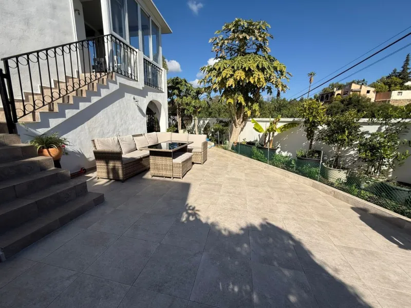 Cosy townhouse 3bed 3bath in Estepona, near Laguna Village.