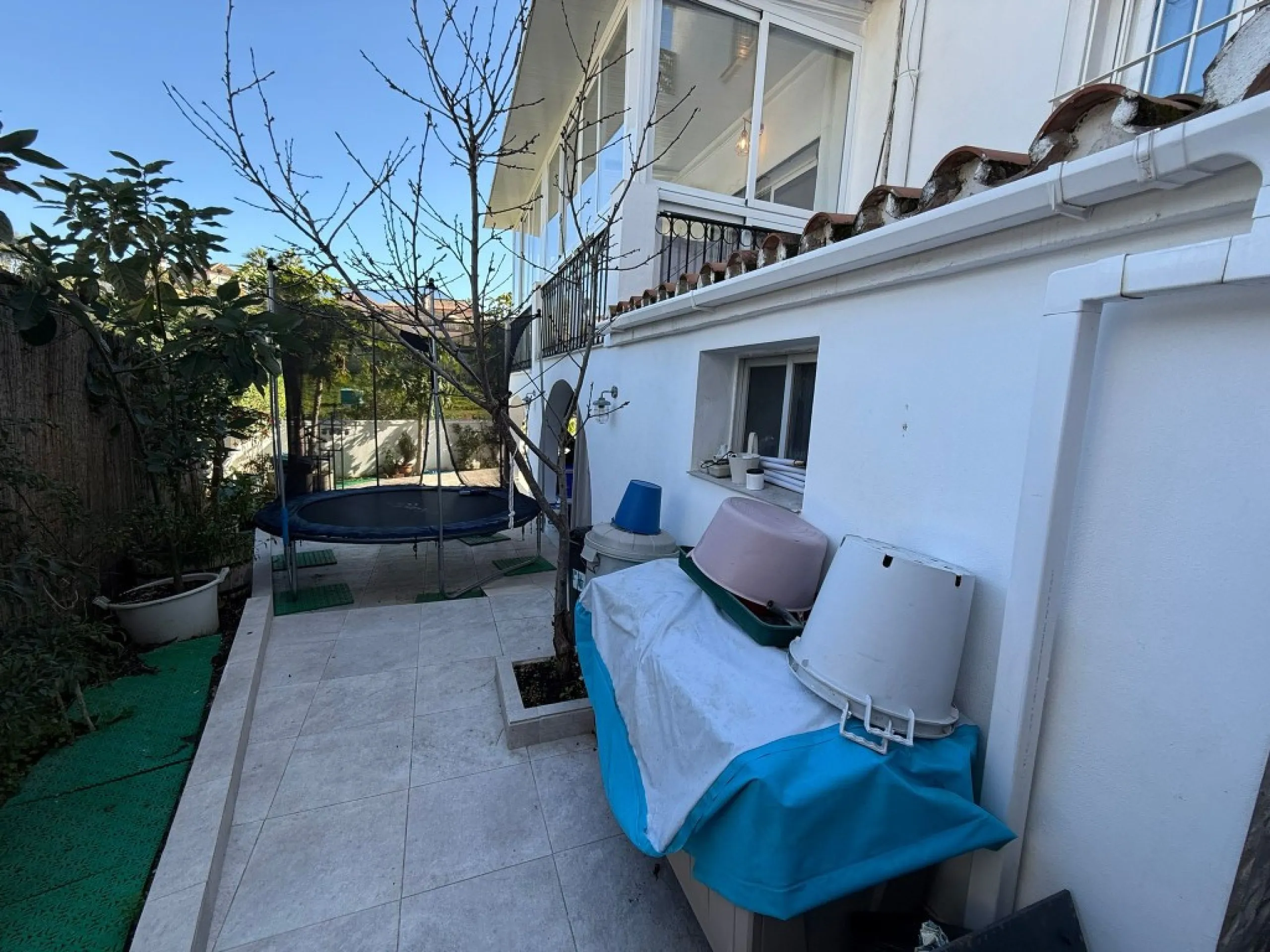 Cosy townhouse 3bed 3bath in Estepona, near Laguna Village.
