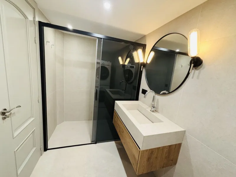 Stunning 3-Bedroom Apartment with Panoramic Sea Views in Prime Beachfront Location in Torrequebrada, Benalmadena.
