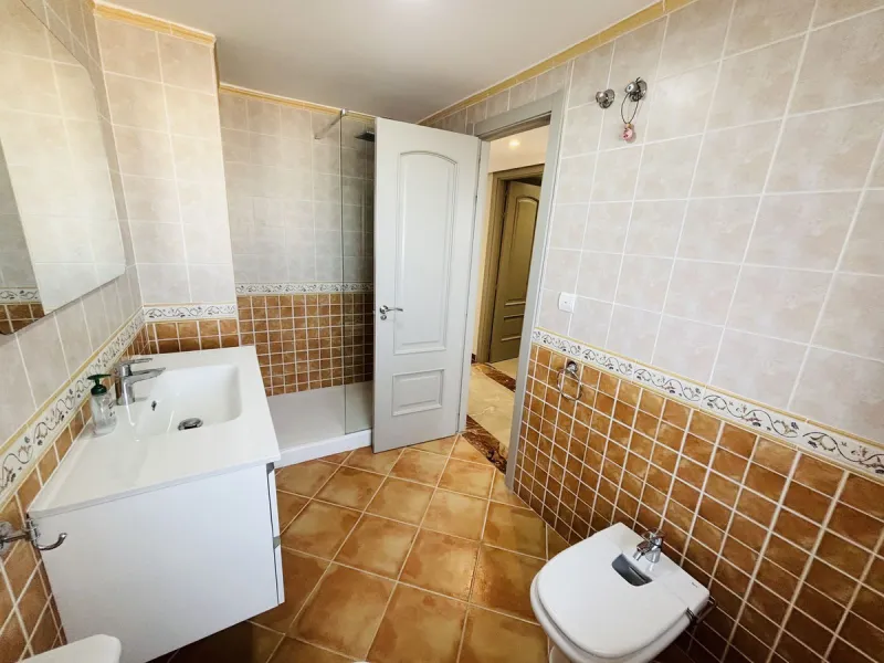 Stunning 3-Bedroom Apartment with Panoramic Sea Views in Prime Beachfront Location in Torrequebrada, Benalmadena.