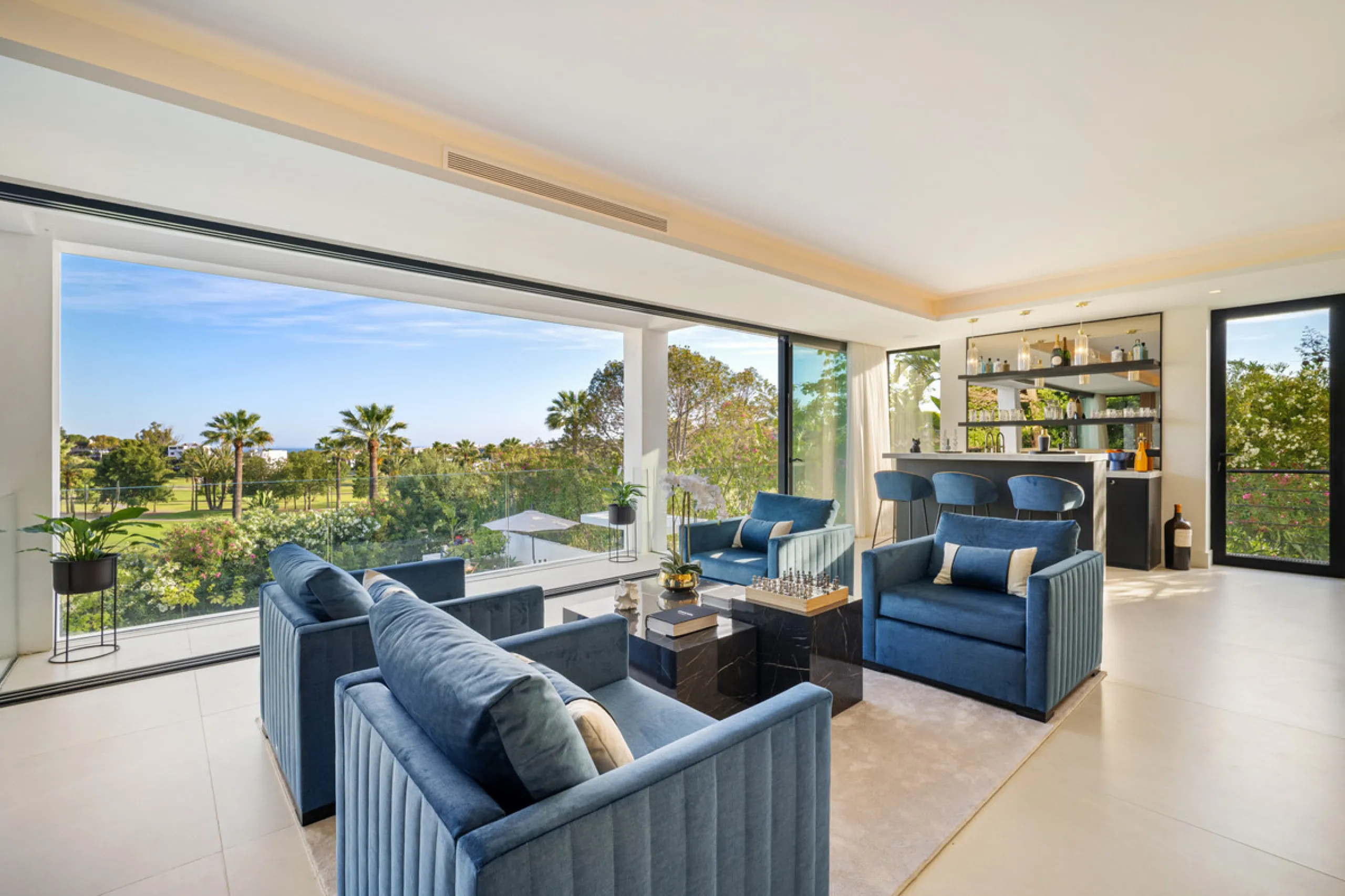 Boasting of unparalleled architecture and unrivalled construction quality, the villa offers sophisticated and contemporary living, sitting on a private plot within a secure community with breathtaking front-line panoramic views towards Los Naranjos Golf c