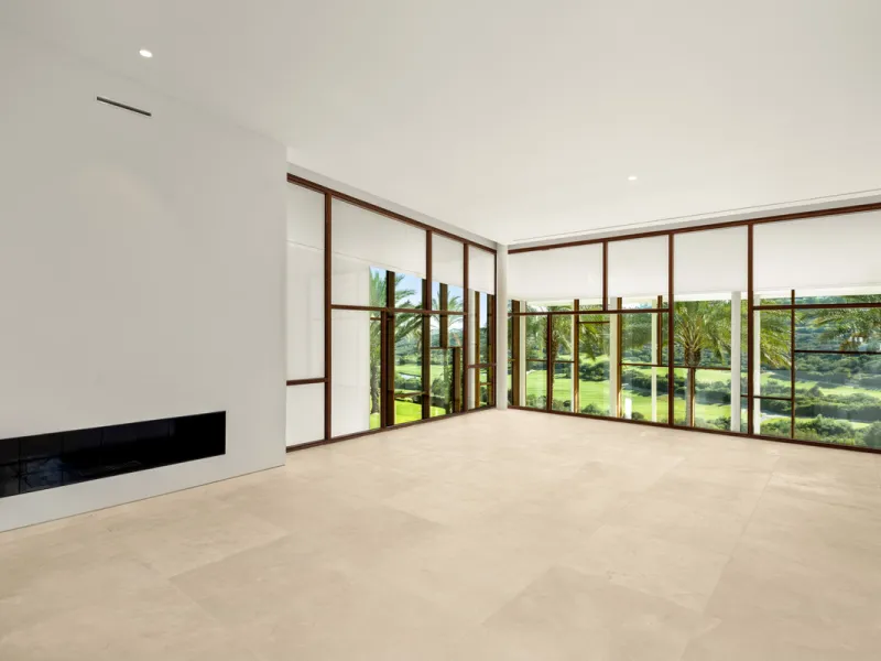 This exceptional residence, exclusive to the Finca Cortesin resort, exudes a captivating blend of luxury and elegance. Designed by the renowned Jose Maria Sierra architects, this architectural masterpiece stands unrivalled on the Costa del Sol, boasting a