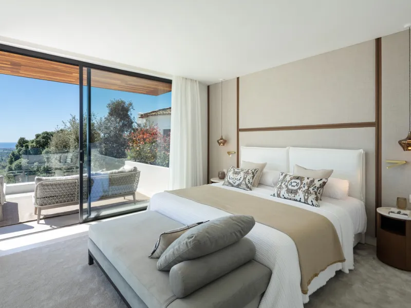 House - Detached Villa в продаже в Benahavís, Málaga. В доме 6 спален и 8 ванных комнат. Площадь дома 631 м². Площадь участка 1398 м²