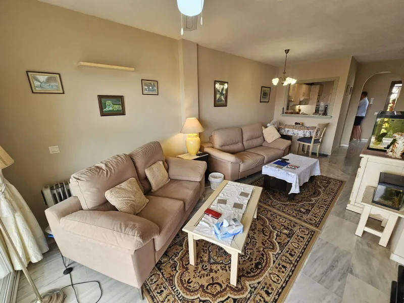 Apartment - Middle Floor Apartment в продаже в Mijas, Málaga. В доме 2 спален и 2 ванных комнат. Площадь дома 99 м²