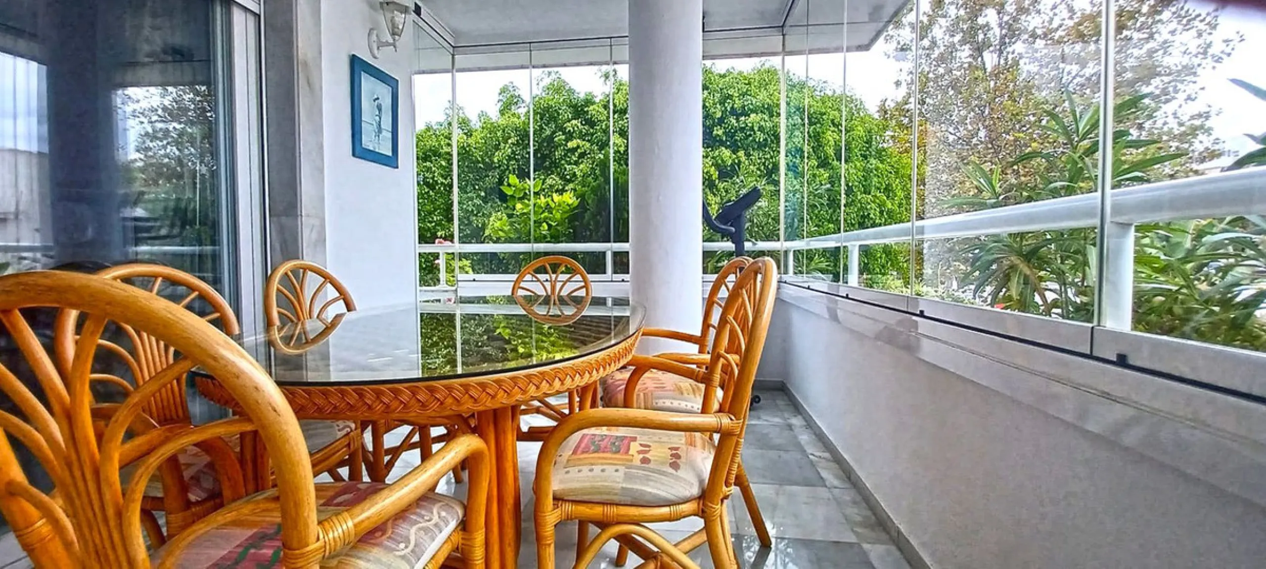 **Flat for Sale in the Heart of Marbella - Unique Opportunity**