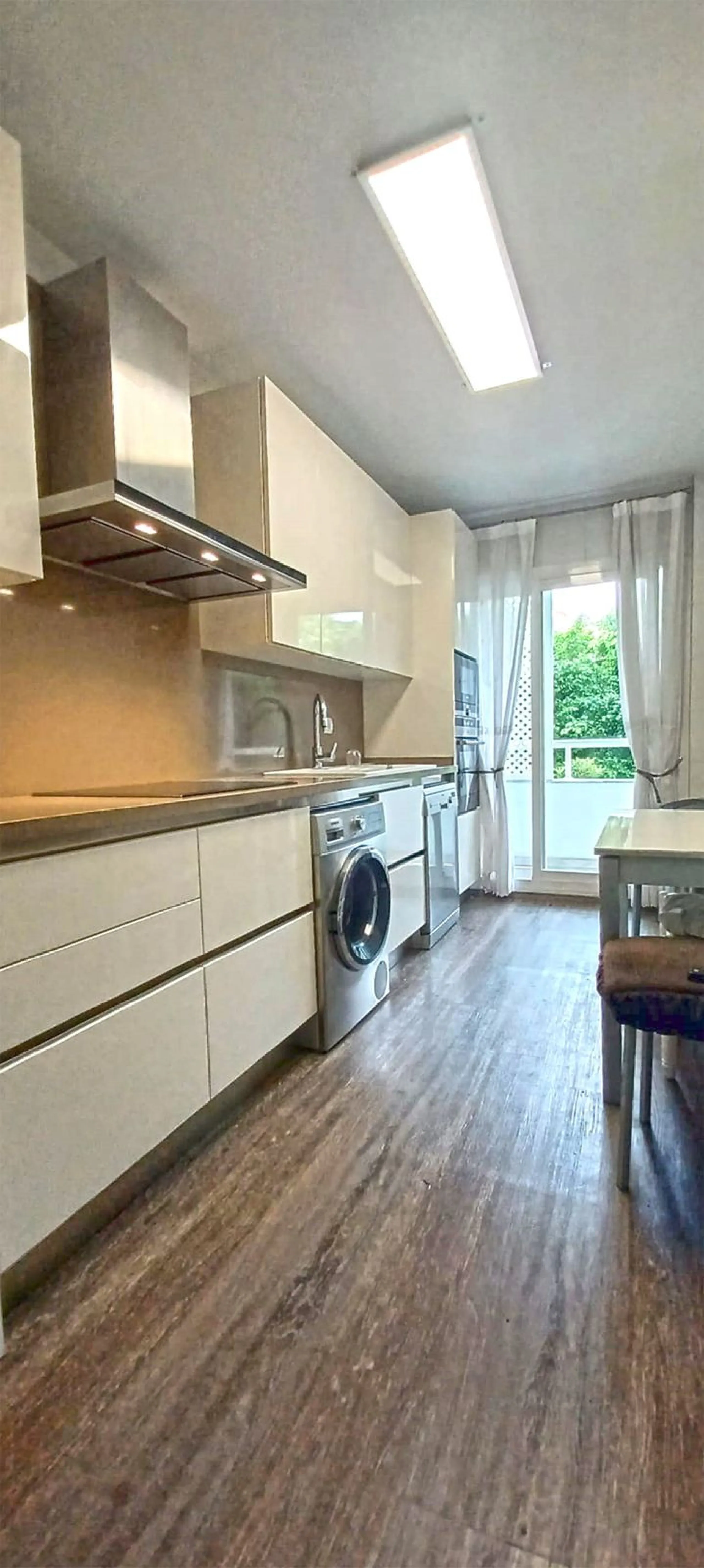 **Flat for Sale in the Heart of Marbella - Unique Opportunity**