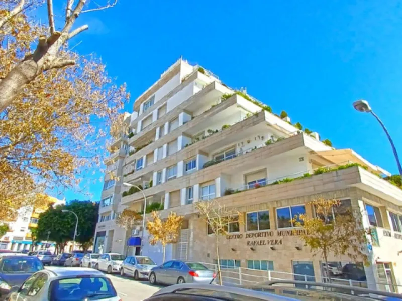 **Flat for Sale in the Heart of Marbella - Unique Opportunity**