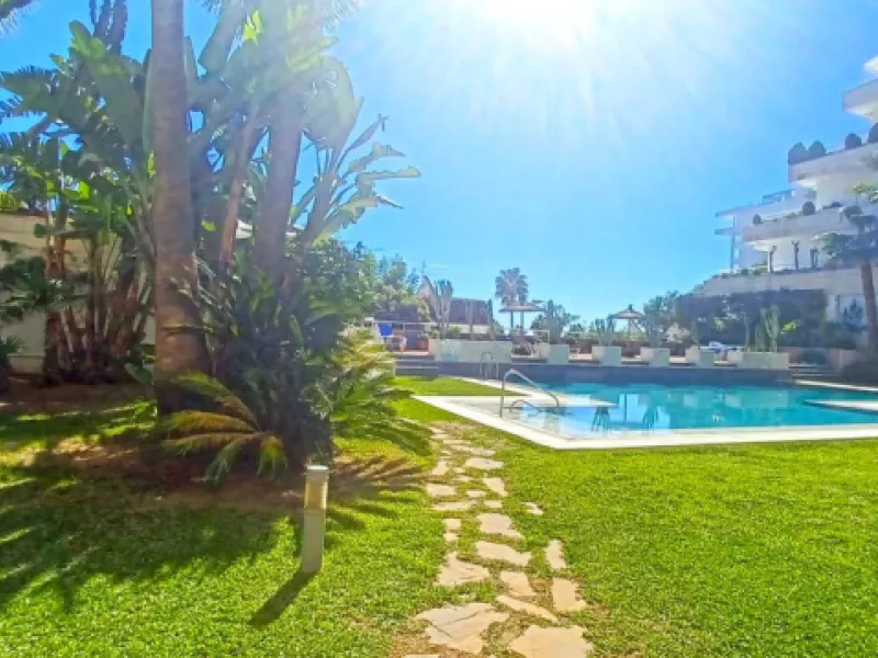 **Flat for Sale in the Heart of Marbella - Unique Opportunity**