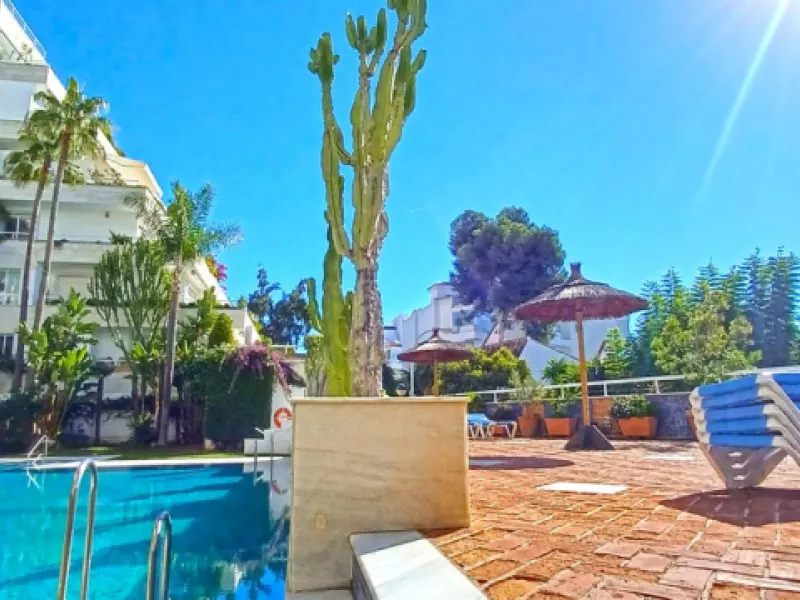 **Flat for Sale in the Heart of Marbella - Unique Opportunity**