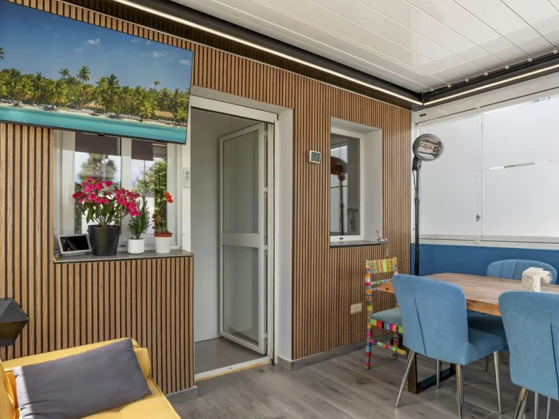 House - Townhouse в продаже в Estepona, Málaga. В доме 4 спален и 3 ванных комнат. Площадь дома 232 м²