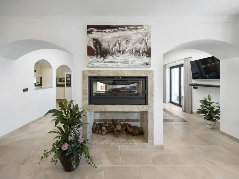 Luxury Villa in Valtocado – Panoramic Views