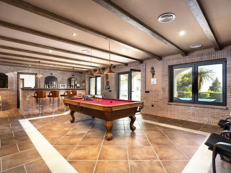Luxury Villa in Valtocado – Panoramic Views