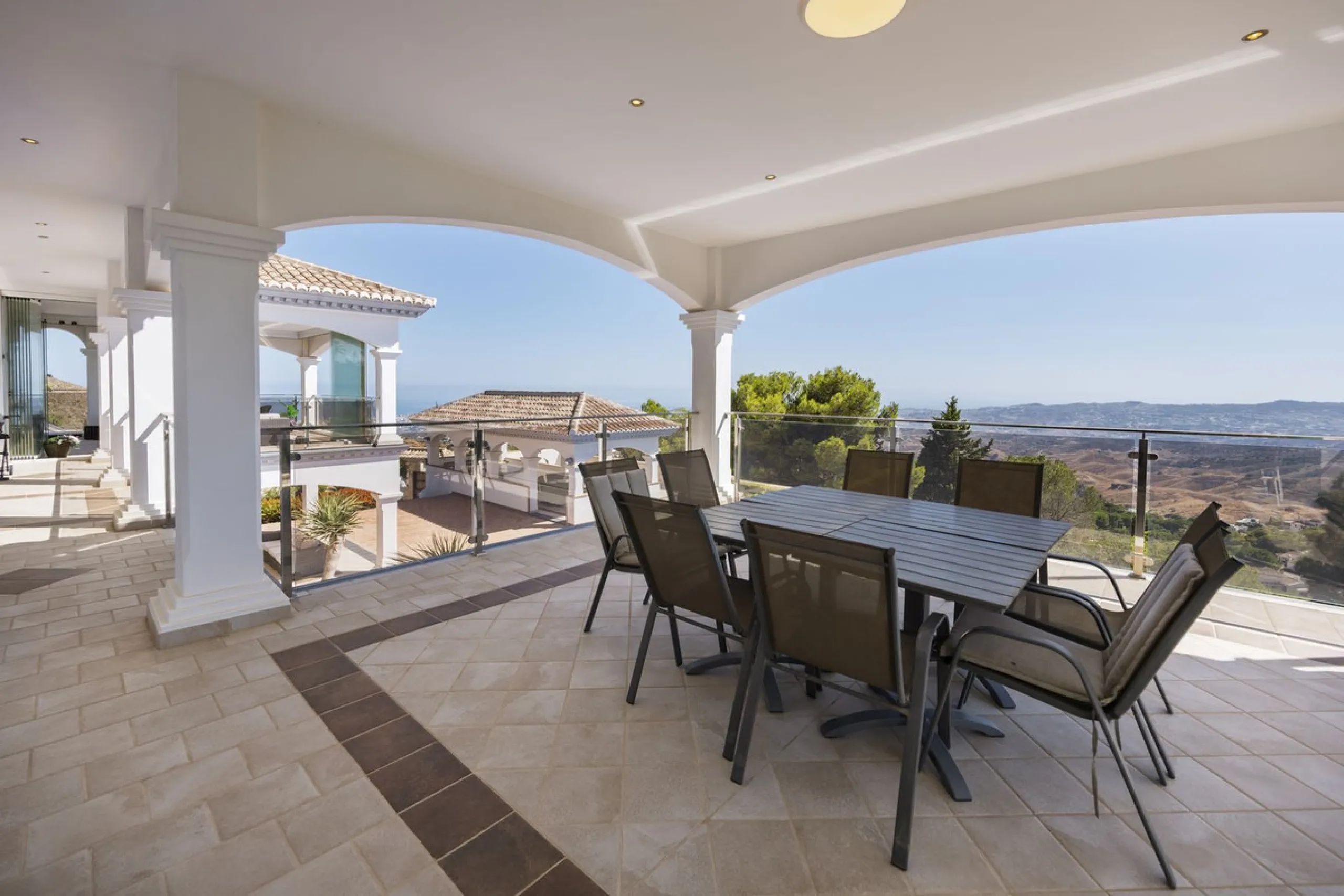 Luxury Villa in Valtocado – Panoramic Views