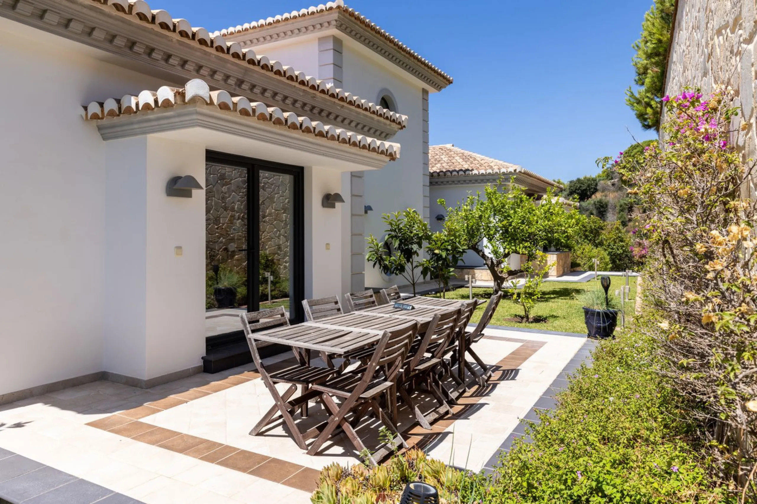 Luxury Villa in Valtocado – Panoramic Views