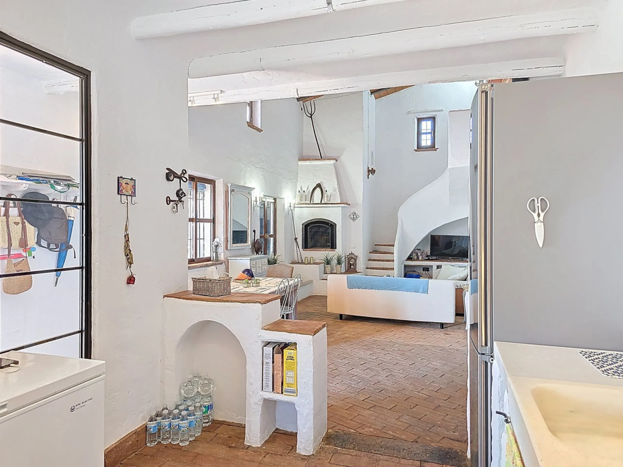 Authentic finca near Riogordo (Málaga, Costa del Sol) – ready to move in with swimming pool, solar panels and beautiful views