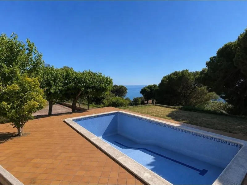 Exclusiva finca con vistas panorámicas al mar en Sant Pol de Mar