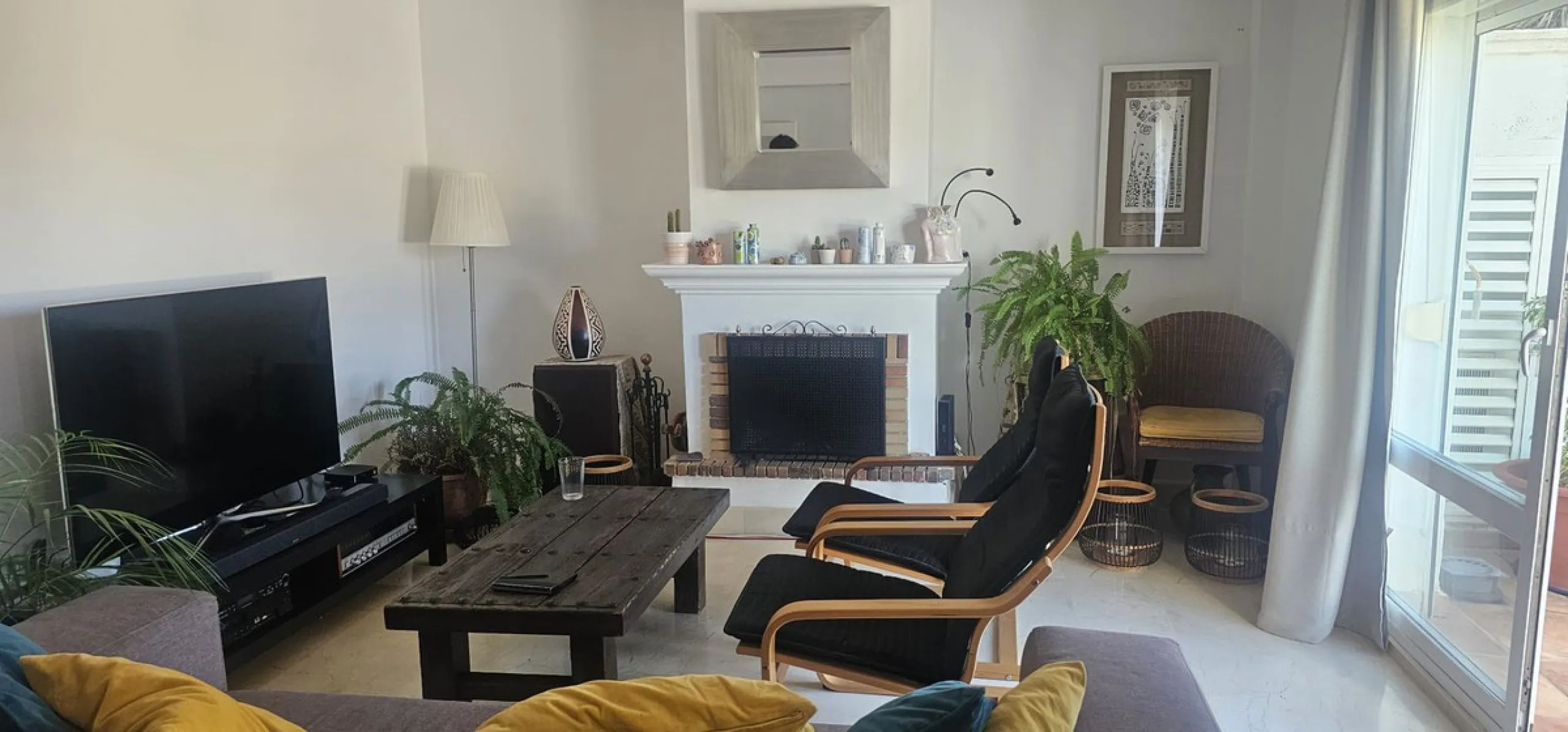 Apartment - Penthouse в продаже в Casares, Málaga. В доме 3 спален и 2 ванных комнат. Площадь дома 140 м²