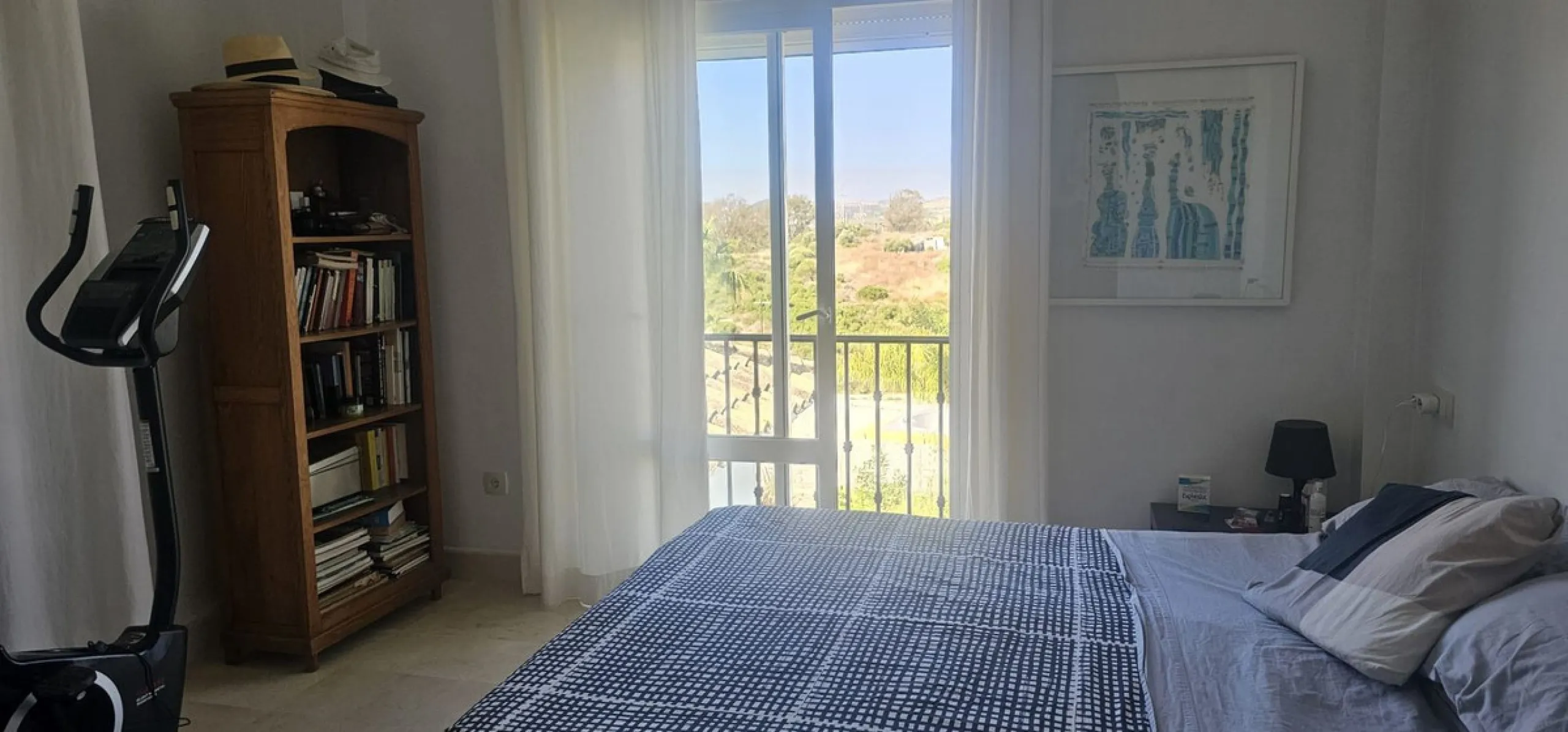Apartment - Penthouse в продаже в Casares, Málaga. В доме 3 спален и 2 ванных комнат. Площадь дома 140 м²
