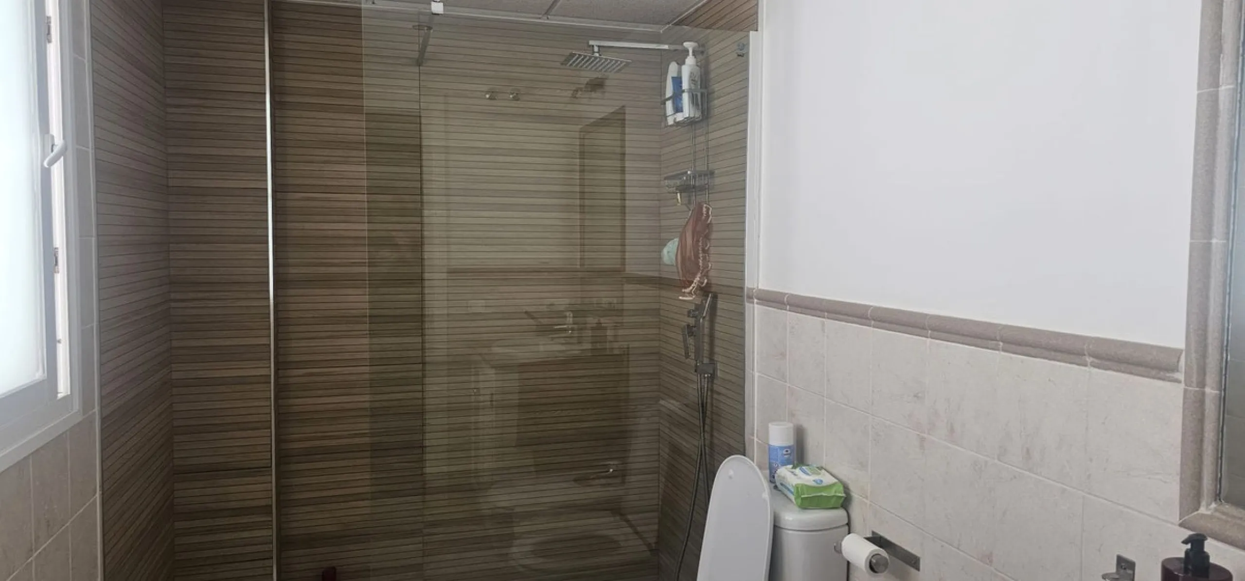Apartment - Penthouse в продаже в Casares, Málaga. В доме 3 спален и 2 ванных комнат. Площадь дома 140 м²