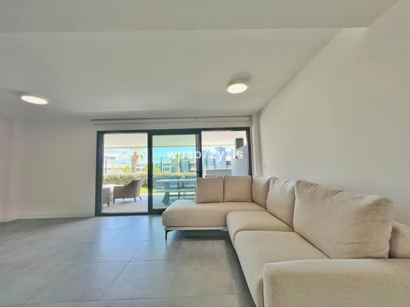 Modern Family Home in the Popular Oasis – Selwo, Estepona
