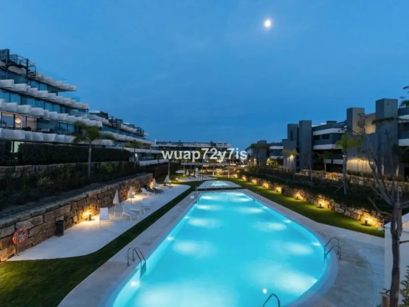 Modern Family Home in the Popular Oasis – Selwo, Estepona
