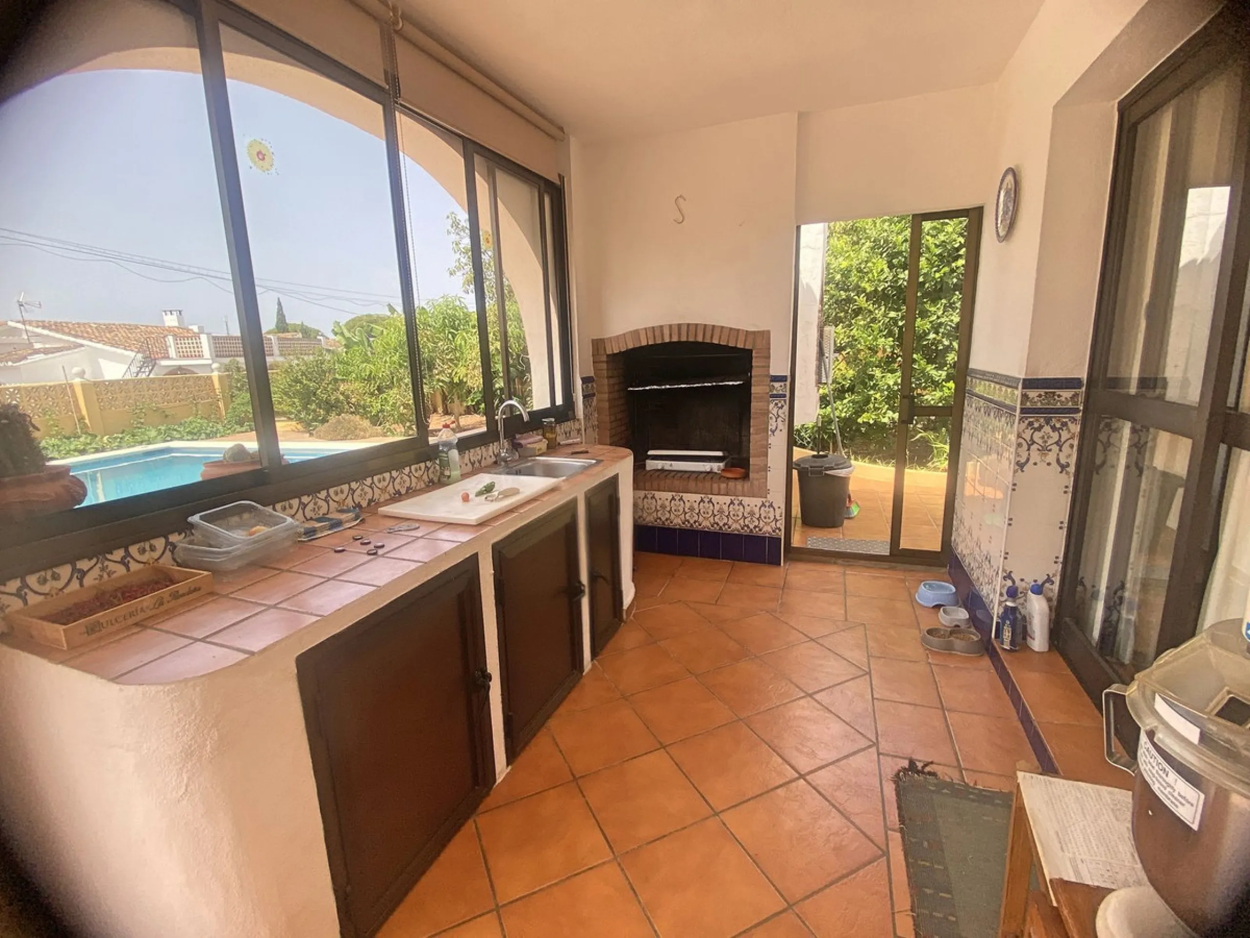 Mediterranean living on one level: comfort, tranquility, and proximity to the sea